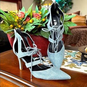 G By Guess Blue Denim Jean Lace Up Heels Y2K Strappy Back Zipper Closure